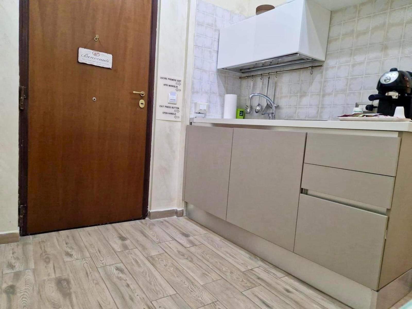 La Dimora Nei Presepi In San Gregorio Apartment Naples Exterior photo